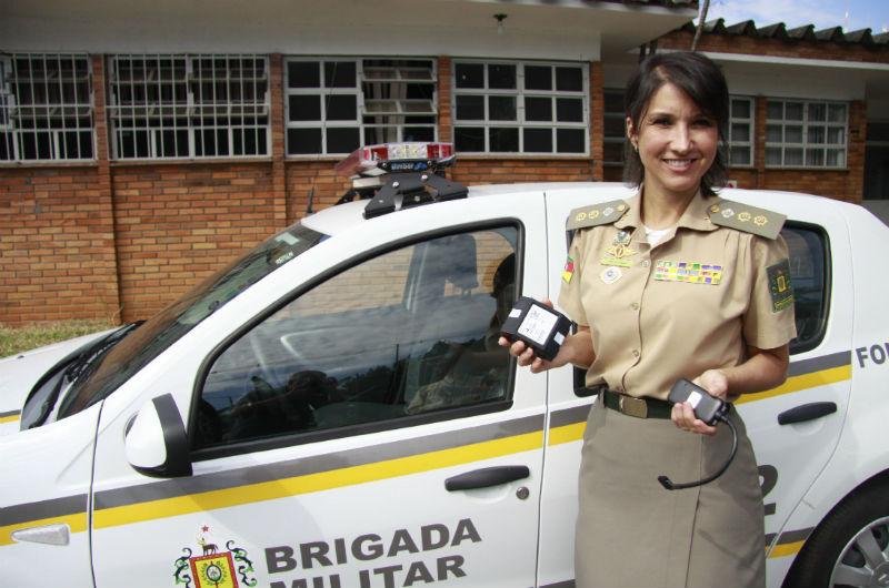 Tenente-coronel N&aacute;dia Rodrigues Silveira Gerhard,diz que o GPS &eacute; uma ferramenta a mais de gest&atilde;o