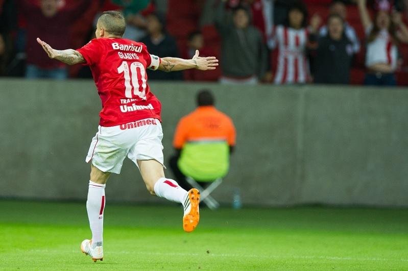 D&acute;Alessandro fez o gol de empate do Inter