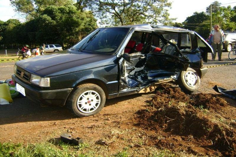 Colis&atilde;o entre S10 e Fiat Uno ocorreu no km 40 da ERS 344 