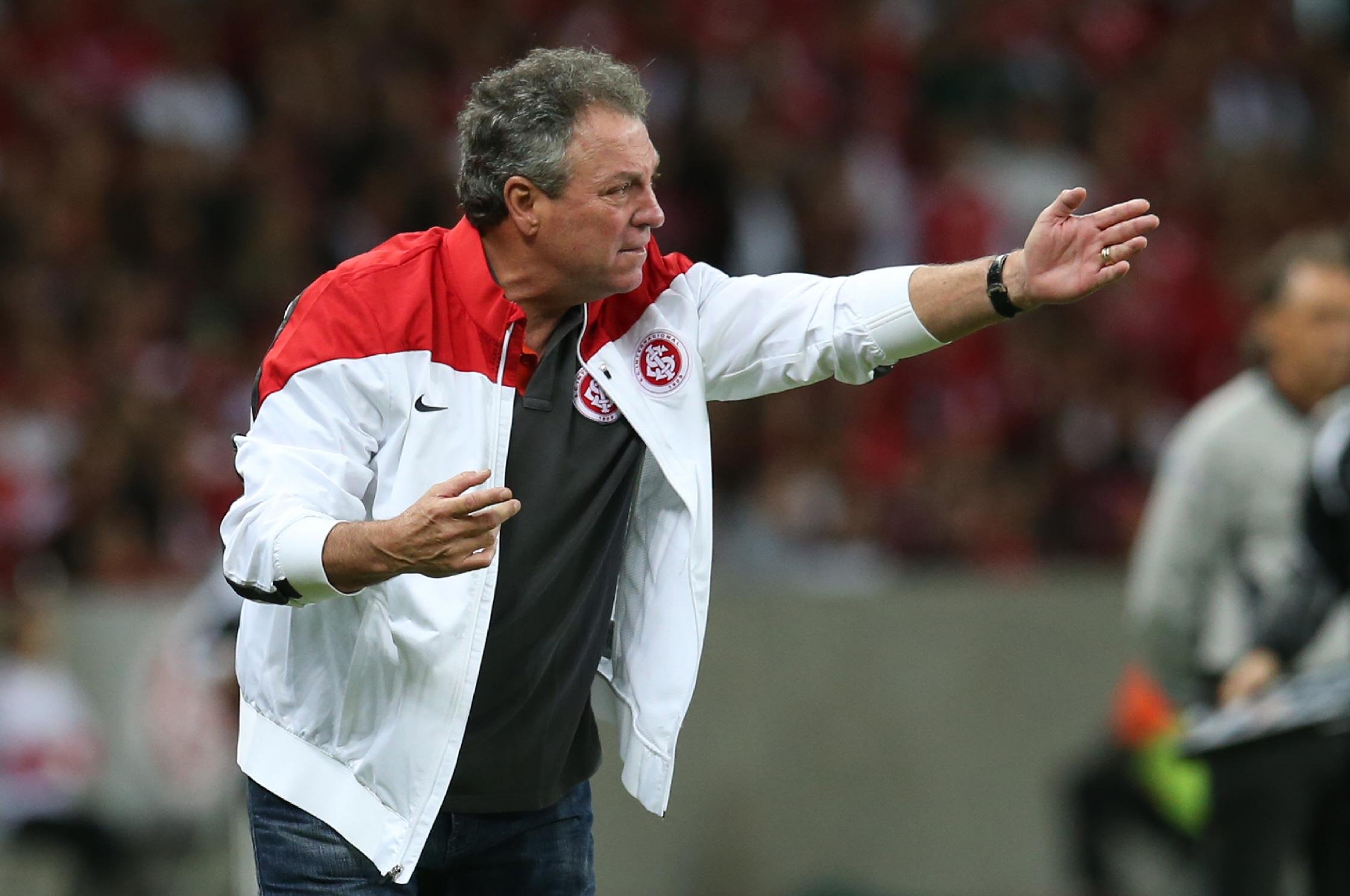 Abel diz que Inter precisa saber usar vantagem contra Cuiab&aacute; 