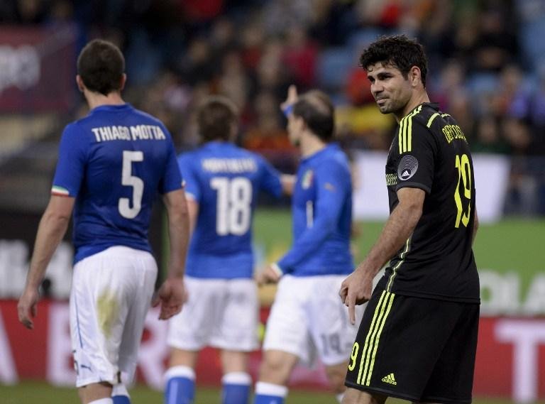 Diego Costa e Thiago Alc&acirc;ntara est&atilde;o em pr&eacute;-lista da Espanha 
