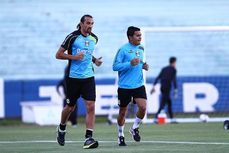 Dudu torce para Barcos e espera que Fred deixe gols para Copa