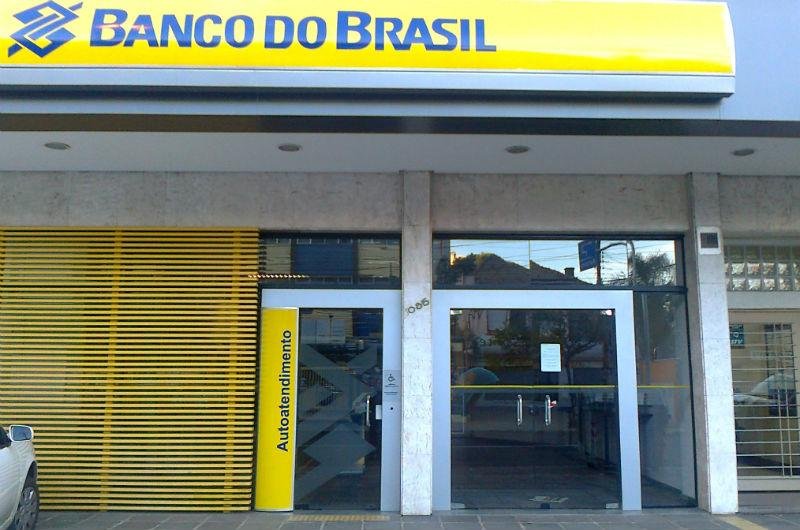 Ag&ecirc;ncia fica na avenida Crist&oacute;v&atilde;o Colombo, no bairro Floresta 