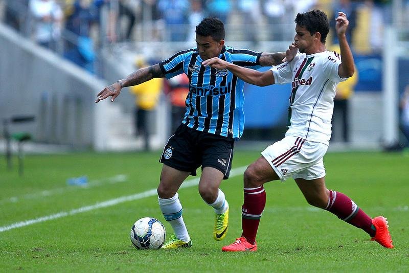 Dudu quer repetir boas atua&ccedil;&otilde;es para permanecer por muitos anos no Gr&ecirc;mio