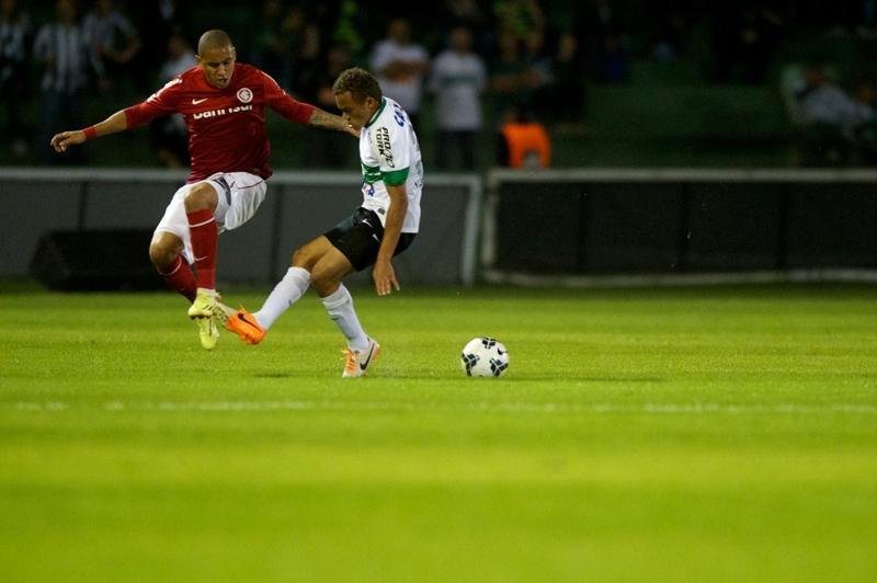 inter encara o Coritiba no Couto Pereira