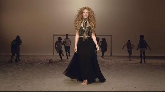 Shakira lan&ccedil;a vers&atilde;o de clipe em homenagem &agrave; Copa do Mundo