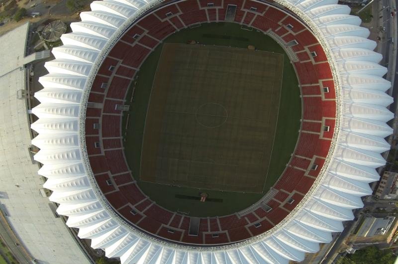 A partir desta quinta, a entidade providencia adapta&ccedil;&otilde;es necess&aacute;rias para receber os jogos da Copa