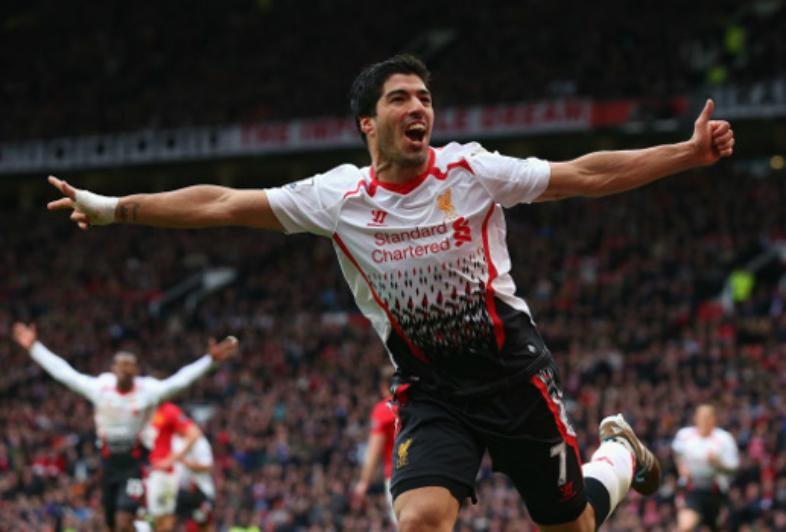Atacante do Liverpool garante que estar&aacute; 100% para disputa da Copa