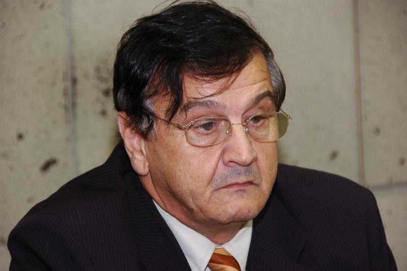 Ubirajara Macal&atilde;o foi condenado a mais de oito anos de pris&atilde;o por desvios