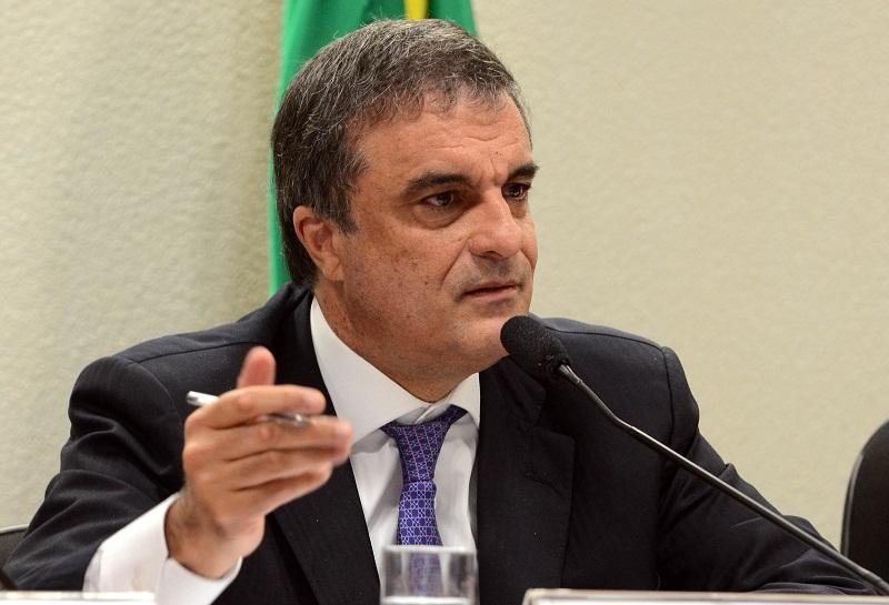 Cardozo diz ter meios para enfrentar poss&iacute;vel greve da Pol&iacute;cia Federal durante a Copa