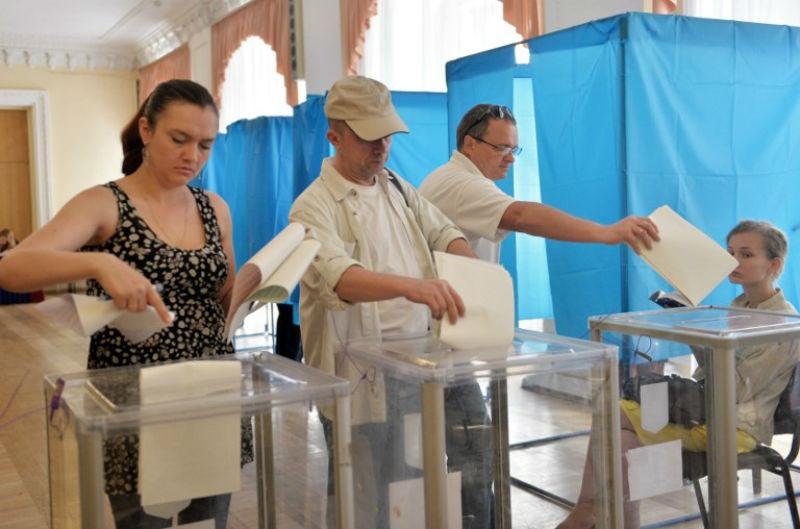 Ucranianos escolhem novo presidente neste domingo