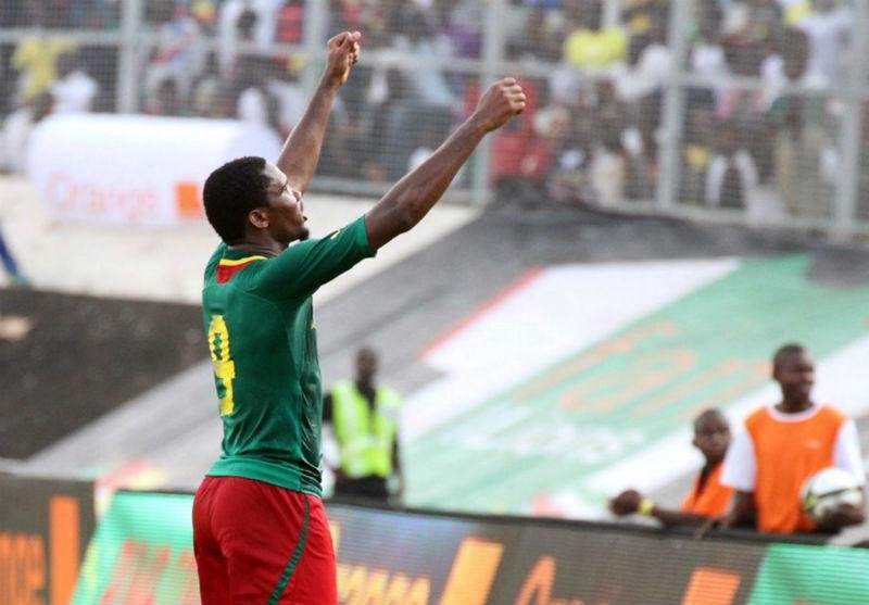 Advers&aacute;rio do Brasil na Copa, Camar&otilde;es pode enfrentar greve