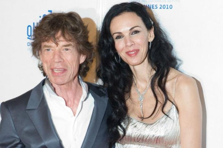Banda retoma apresenta&ccedil;&otilde;es ap&oacute;s dois meses da morte da companheira de Mick Jagger