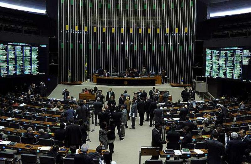 C&acirc;mara aprova cria&ccedil;&atilde;o de cargos comissionados para a Copa e Olimp&iacute;adas 