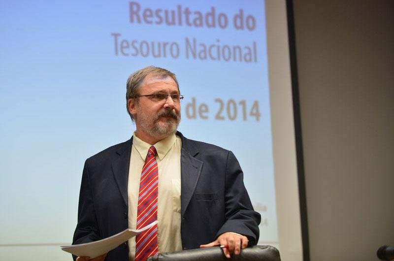 Tesouro descarta novo socorro ao setor el&eacute;trico com recursos fiscais