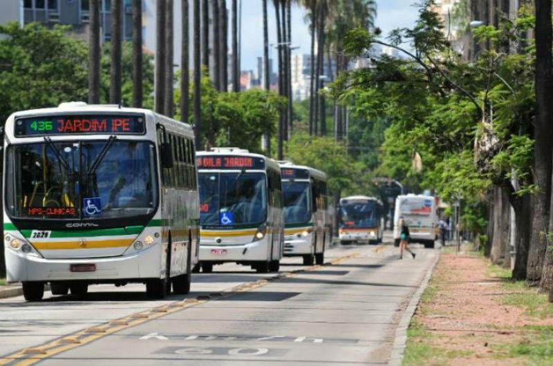 Suspensa licita&ccedil;&atilde;o do transporte p&uacute;blico de Porto Alegre