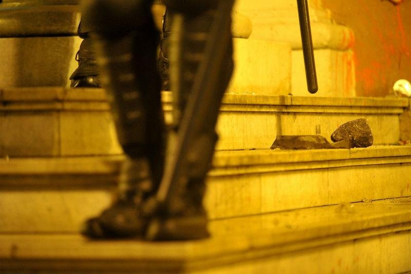 C&acirc;mara aprova novas regras para uso de cassetetes pela pol&iacute;cia