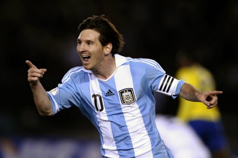 Craque argentino Lionel Messi continua sendo o jogador mais valioso do mundo