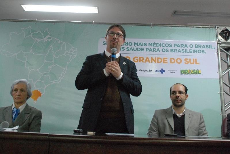 Segundo Felipe Proen&ccedil;o, tamb&eacute;m houve aumento de 3 mil vagas em cursos de medicina no per&iacute;odo