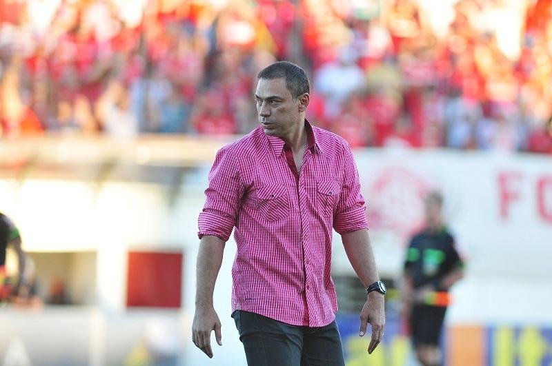 Para Clemer, enfrentar uma sele&ccedil;&atilde;o classificada para o Mundial &eacute; uma honra.