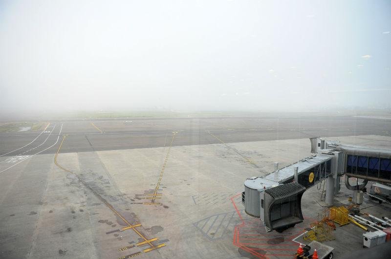 Salgado Filho est&aacute; fechado para pousos devido &agrave; neblina 