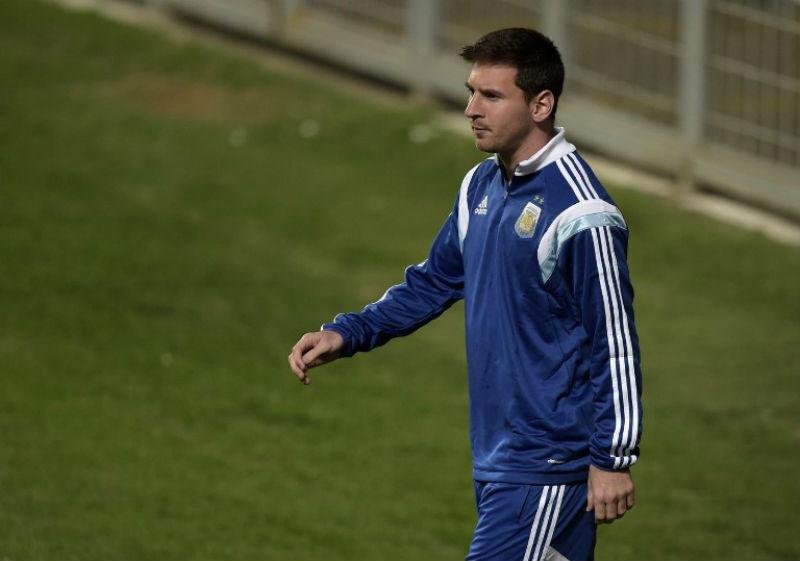 Messi contou com apoio dos torcedores mineiros