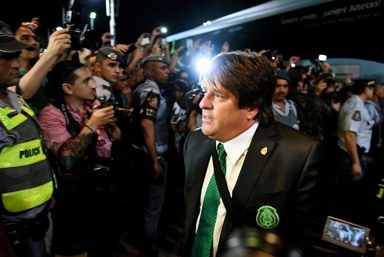 T&eacute;cnico diz que M&eacute;xico est&aacute; pronto para vencer na estreia  