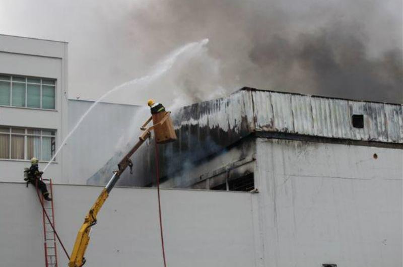 Inc&ecirc;ndio n&atilde;o deixou v&iacute;timas