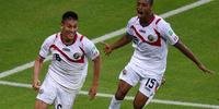 Jogadores da Costa Rica comemoram a vitória