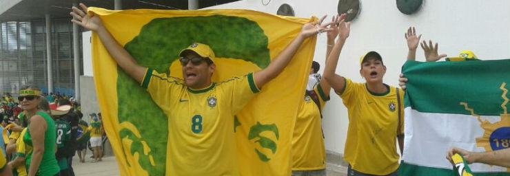 Torcedores come&ccedil;am a encher o est&aacute;dio em Fortaleza