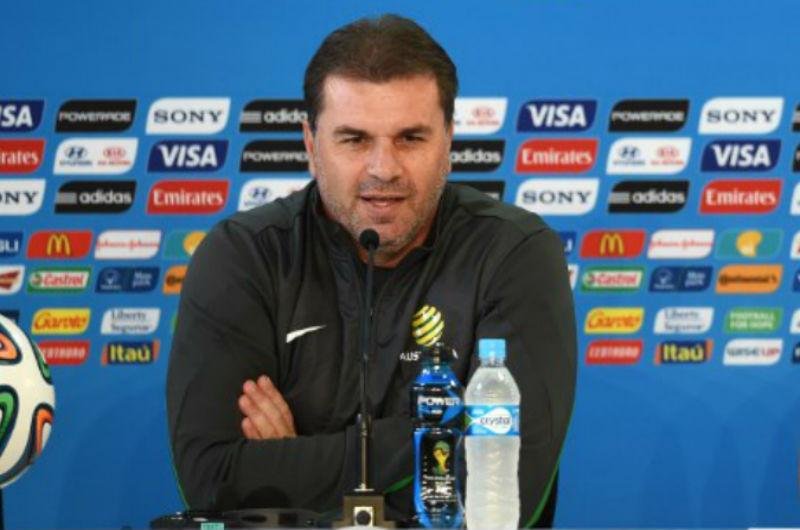T&eacute;cnico da Austr&aacute;lia aposta em jogo corrido contra a Holanda