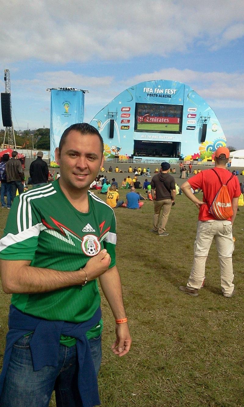 Sergio Checo torcer&aacute; por empate entre M&eacute;xico e Brasil