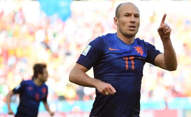 Robben abriu o placar no Beira-Rio