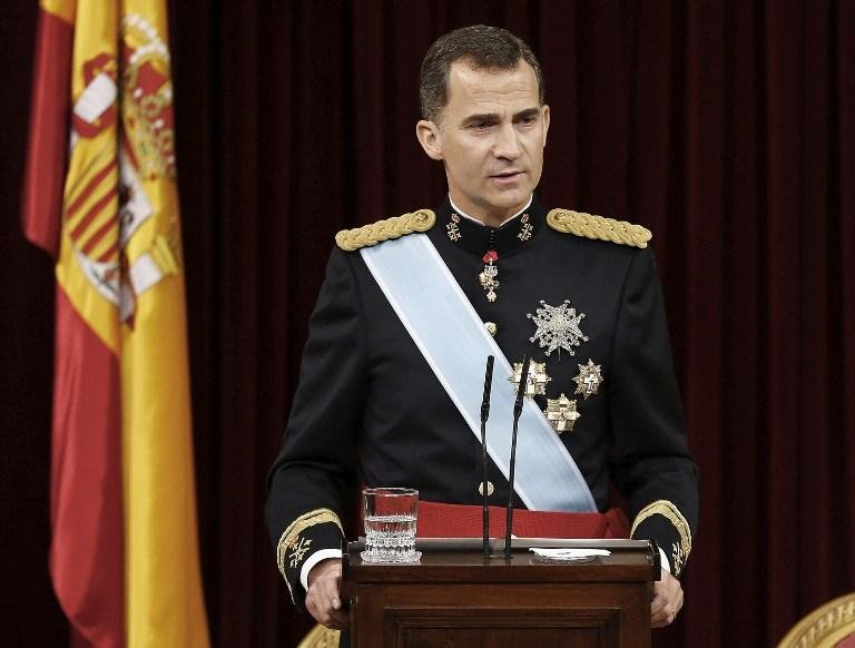 Felipe VI &eacute; o novo rei da Espanha