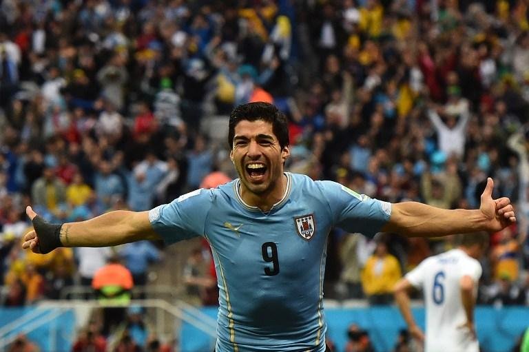 Su&aacute;rez garantiu a vit&oacute;ria uruguaia
