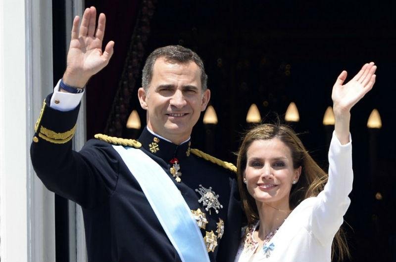 Felipe VI e rainha Letizia tamb&eacute;m ir&atilde;o ao Marrocos, Fran&ccedil;a e Portugal