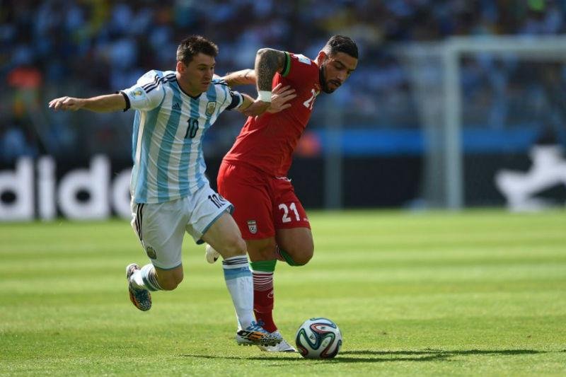 Acompanhe Argentina x Ir&atilde; a partir das 13h