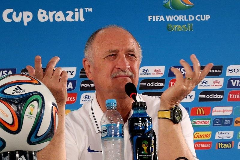 Felip&atilde;o se mostrou irritado com declara&ccedil;&otilde;es de t&eacute;cnico da Holanda