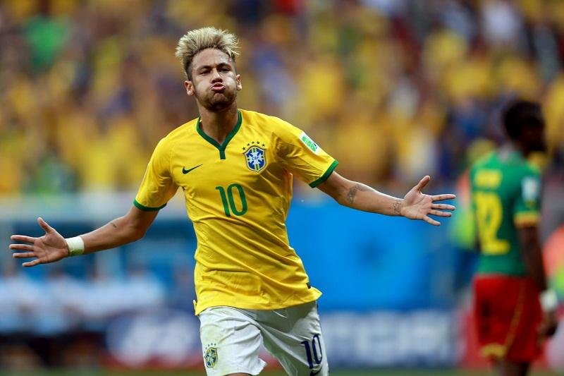 Neymar marcou duas vezes para o Brasil
