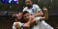 Grécia conquistou a vaga com gol nos acréscimos