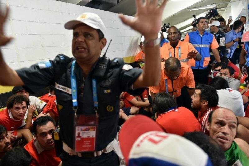 Torcedores chilenos tentaram invadir o Maracan&atilde; na &uacute;ltima quarta-feira