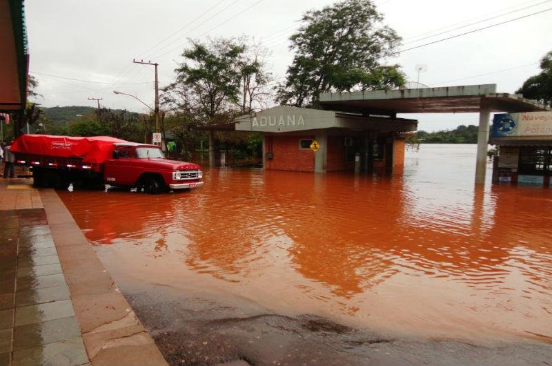 Chuva segue gerando preocupa&ccedil;&atilde;o nesta sexta-feira no RS