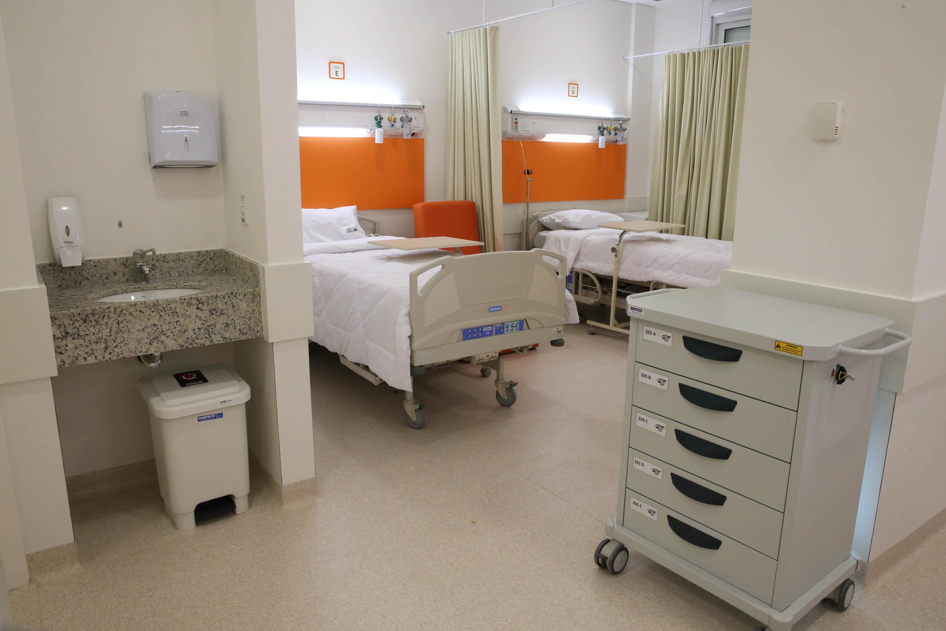 Hospital, quando pronto, vai comportar 13 mil atendimentos por m&ecirc;s