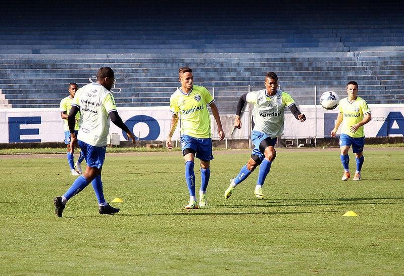 Amistosos no Paran&aacute; viram Copa do Mundo para Gr&ecirc;mio 
