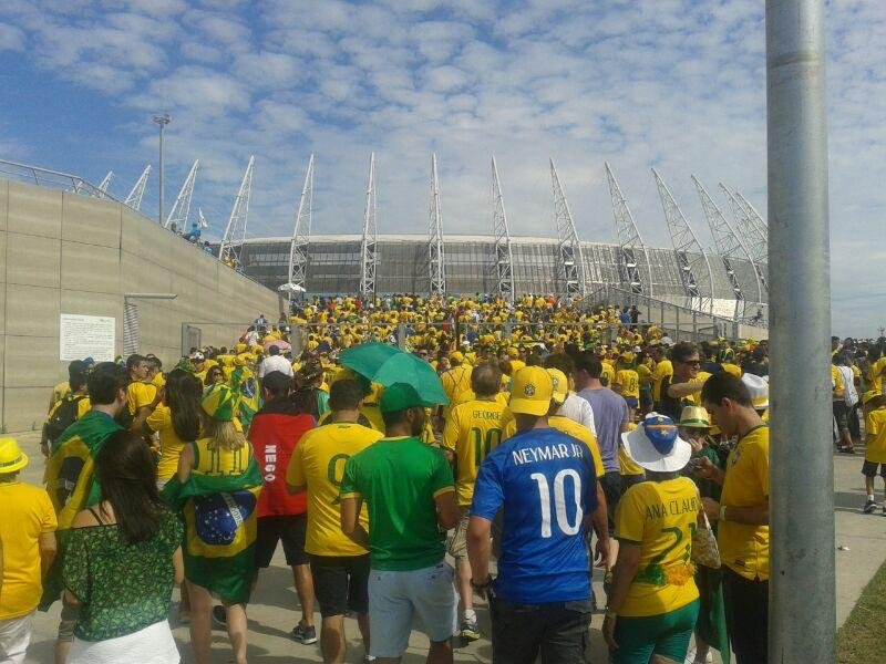 Grupo roubou ingressos de torcedores na chegada ao Castel&atilde;o