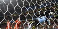 Vencedor do confronto irá enfrentar a Argentina por uma vaga na final da Copa