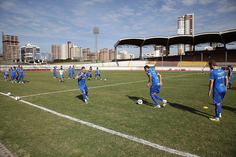 &Uacute;ltima atividade antes do amistoso com o Londrina