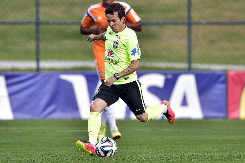 Reservas da Sele&ccedil;&atilde;o vencem jogo-treino em Teres&oacute;polis