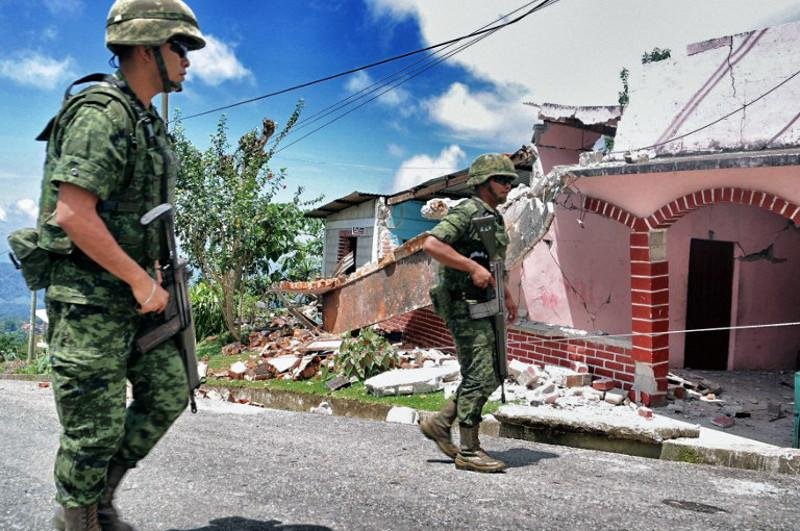 Sobem para tr&ecirc;s os mortos confirmados em terremoto na Am&eacute;rica Central