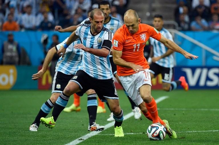 Vencedor ir&aacute; enfrentar a Alemanha na final de domingo
